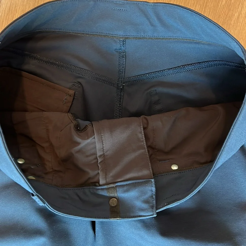 Lululemon Commission Pants